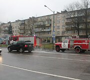 Panevėžio centre degė &bdquo;Audi&ldquo;