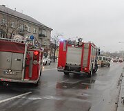 Panevėžio centre degė &bdquo;Audi&ldquo;