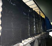 Pasieniečiai sulaikė pusę milijono i&scaron; Latvijos gabentų nelegalių cigarečių pakelių
