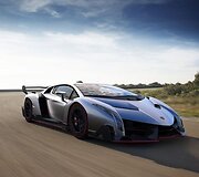 Pirmasis &bdquo;Lamborghini Veneno&ldquo;