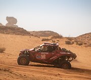 &bdquo;Izoton sport&ldquo; penktame Dakaro ralio etape 