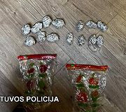 Uostamiesčio teisėsauga sulaikė asmenis, pas kuriuos rasta galimai narkotinių medžiagų