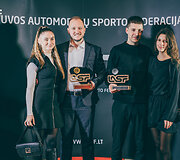 Ovidijus Va&scaron;takas ir Matas Žalandauskas atsiėmė 2025 metų sezono trofėjus