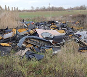 Automobilių dalys ir atliekos