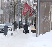 &Scaron;iauliai vaduojasi i&scaron; sniego gniaužtų