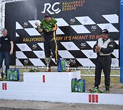 Apdovanojimų ceremonijos akimirka