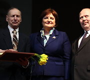 Gabrielės Petkevičaitės-Bitės atminimo medalio &bdquo;Tarnaukite Lietuvai&ldquo; laureatai
