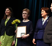 Gabrielės Petkevičaitės-Bitės atminimo medalio &bdquo;Tarnaukite Lietuvai&ldquo; laureatai