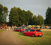 &bdquo;Chill&lsquo;n&lsquo;Grill&ldquo; automobilių suvažiavimas