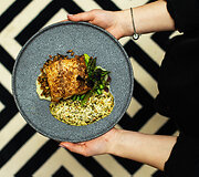 &bdquo;Tartar bar & restaurant&ldquo;