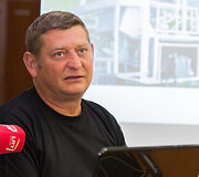 Lietuviai kelia revoliuciją vie&scaron;ajame transporte ir kuria inovatyvų autobusą, kurio jau dabar trok&scaron;ta vokiečiai ir austrai.