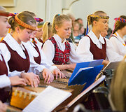 Po &Scaron;v. Jonų bažnyčios skliautais skambėjo kanklių muzika