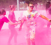 Vilniuje pirmąkart įvyko &bdquo;The Color Run&ldquo; spalvų festivalis 