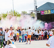 Vilniuje pirmąkart įvyko &bdquo;The Color Run&ldquo; spalvų festivalis 