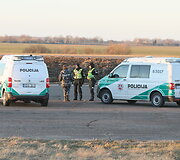 Barysių oro uoste nukrito sraigtasparnis