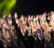 &bdquo;Rock in &Scaron;iauliai 2019&ldquo; - &Scaron;iaulių arenoje klasikinius roko kūrinius grojo ir dainavo per 350 jaunuolių