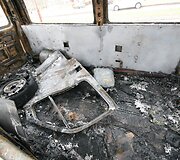 &Scaron;iauliuose degė mikroautobusas