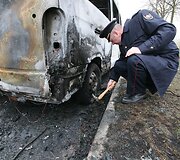 &Scaron;iauliuose degė mikroautobusas
