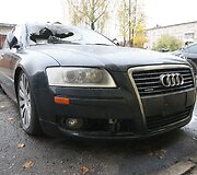 &Scaron;iauliuose suple&scaron;kintas &bdquo;Audi&ldquo; limuzinas