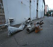 Labdara ir pie&scaron;iniai Ukrainos kariams