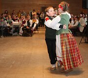 Kurtuvėnuose įvyko respublikinis tradicinių &scaron;okių festivalis &bdquo;Patrepsynė&ldquo;