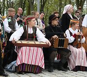 Kurtuvėnuose įvyko respublikinis tradicinių &scaron;okių festivalis &bdquo;Patrepsynė&ldquo;
