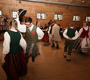 Kurtuvėnuose įvyko respublikinis tradicinių &scaron;okių festivalis &bdquo;Patrepsynė&ldquo;