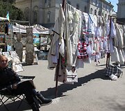 Ukraina -  nuo mėlynai geltonų konteinerių iki &bdquo;banderininkų&ldquo; barų
