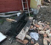 Jauna &scaron;eima po gaisro nenuleidžia rankų &ndash; nori atkurti savo namus