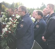 Radvili&scaron;kyje į paskutinę kelionę i&scaron;lydėta kraupioje avarijoje žuvusi ugniagesio &scaron;eima