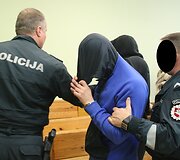 Daugiau nei 2200 eurų i&scaron; močiutės rankų pagrobę kur&scaron;ėni&scaron;kiai sulaukė bausmės