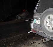 Ukmergės rajone dėl girto vairuotojo suknežinti trys automobiliai