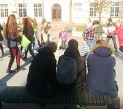 &Scaron;iaulių pėsčiųjų bulvare vyko pagalvių mū&scaron;is