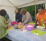 Jubiliejinį Kirnaičių festivalį i&scaron;maudė lietus, tačiau dalyvių nei&scaron;vaikė