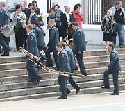 Tel&scaron;iai palydi žuvusį pareigūną Liudą &Scaron;imkų į paskutinę kelionę