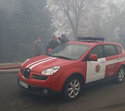 Gaisras Radvili&scaron;kyje &ndash; dega pjuvenų ir atraižų kalnas.