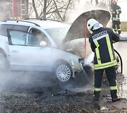 Netoli Galvės ežero sankryžoje užsiliepsnojo &bdquo;VW Passat&ldquo;