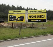 Pirmoji komercinė kelionė į Lenkiją