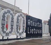 Lietuvos atkūrimo &scaron;imtmečiui skyrė 100 atsispaudimu