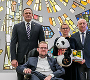 Seimo nariai Virgilijus Alekna, Justas Džiugelis, &bdquo;Mamų unija&ldquo; vadovė Eglė Mėlinauskienė