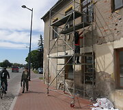 Marijampolėje užsienio menininkai pie&scaron;ia ant sienų