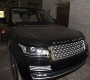 Kauno rajone aptiktas vienkiemis su vogtais automobilais