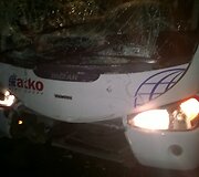 Magistralėje Kaunas &ndash; Klaipėda susidūrė autobusas ir &bdquo;Opel Vectra&ldquo;