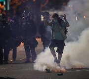 Protestai JAV dėl policijos are&scaron;tuoto George'o Floydo mirties