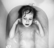 Lietuvos ir pasaulio pripažinimo sulaukusi Vėtrės Antanavičiūtės fotografijų paroda &bdquo;Lietaus vaikai&ldquo;