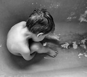 Lietuvos ir pasaulio pripažinimo sulaukusi Vėtrės Antanavičiūtės fotografijų paroda &bdquo;Lietaus vaikai&ldquo;