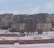 Pradėtos ir apleistos statybos sostinės P.Žadeikos gatvėje