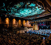 Po 30 metų atgimę teatro rūmai