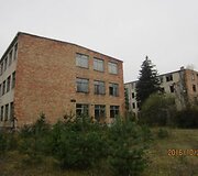 Varėnos rajone mokyklos pastatas ir bendrabutis