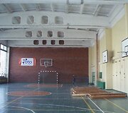 Aukcione parduodama mokykla 